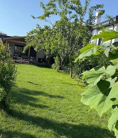 فيلة Escape To The Peaceful Countryside *